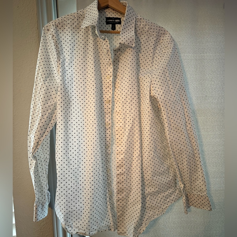 Express button down - Picture 2 of 2